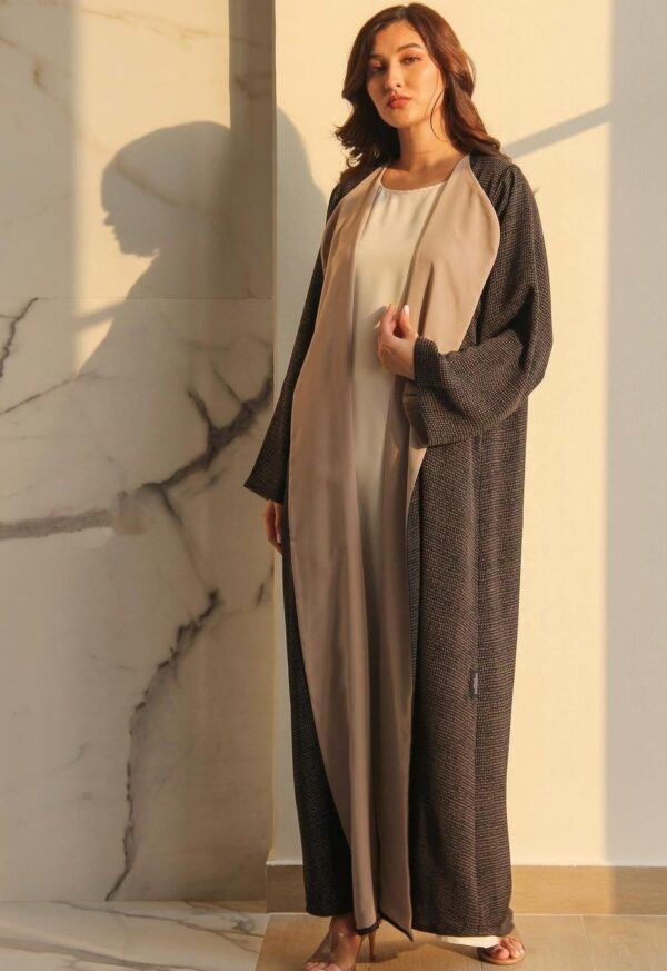 COLOUR ABAYA